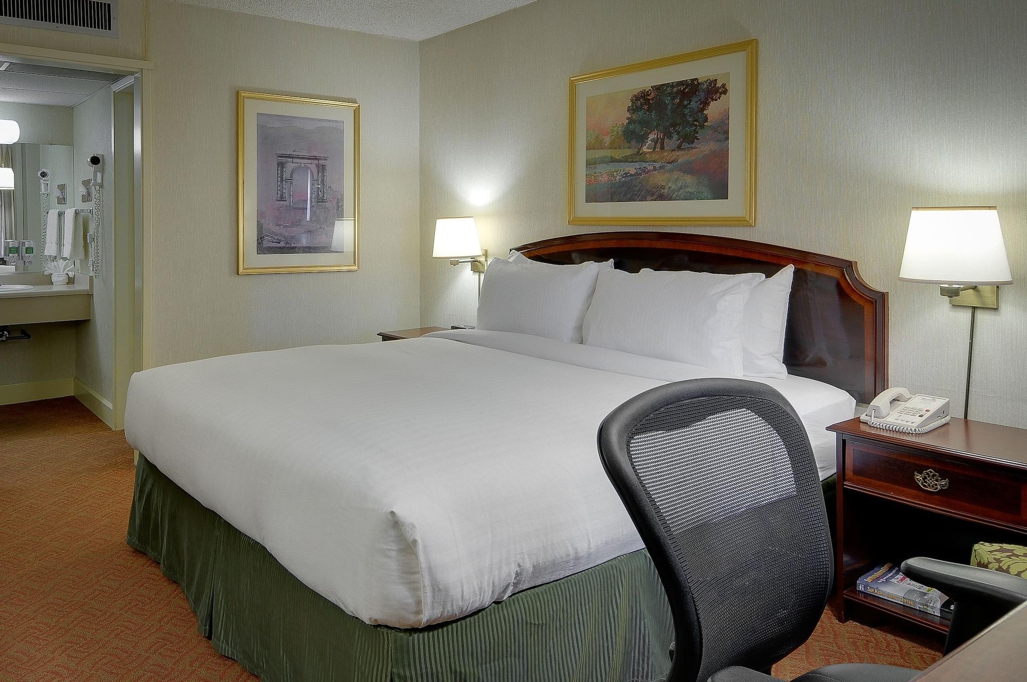 Vagabond Inn Executive Sfo เบอร์ลิงเกม ภายนอก รูปภาพ